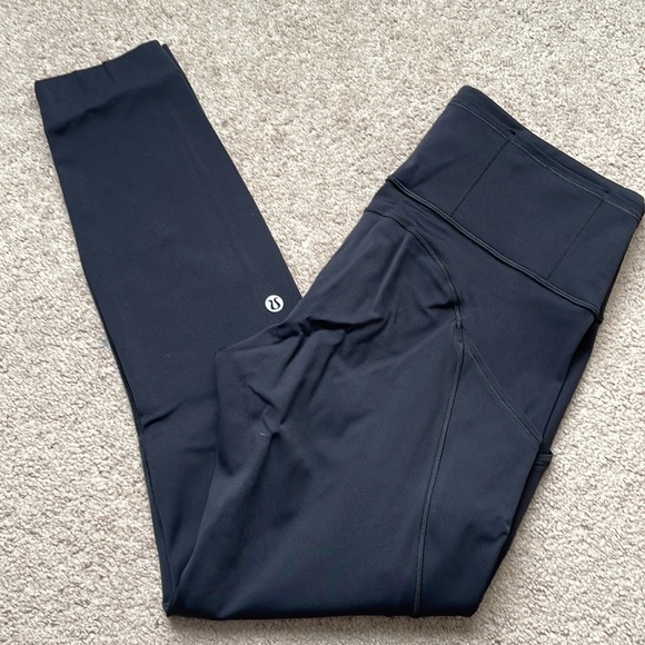 Lululemon/Peloton Black Fast and Free High Rise Tight 25" - Picture 3 of 7